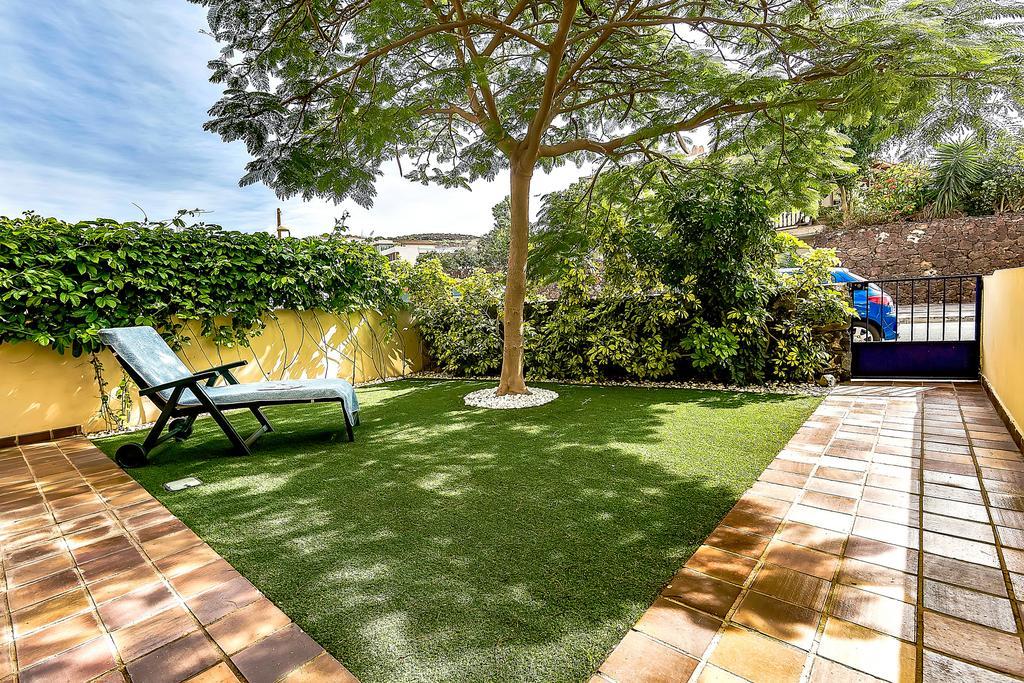 Beautiful House In Club De Mar Apartment ปาล์ม-มาร์ ภายนอก รูปภาพ