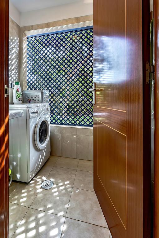 Beautiful House In Club De Mar Apartment ปาล์ม-มาร์ ภายนอก รูปภาพ