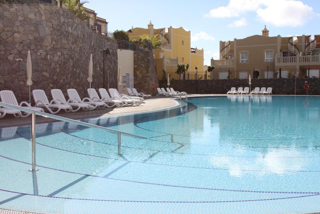 Beautiful House In Club De Mar Apartment ปาล์ม-มาร์ ภายนอก รูปภาพ